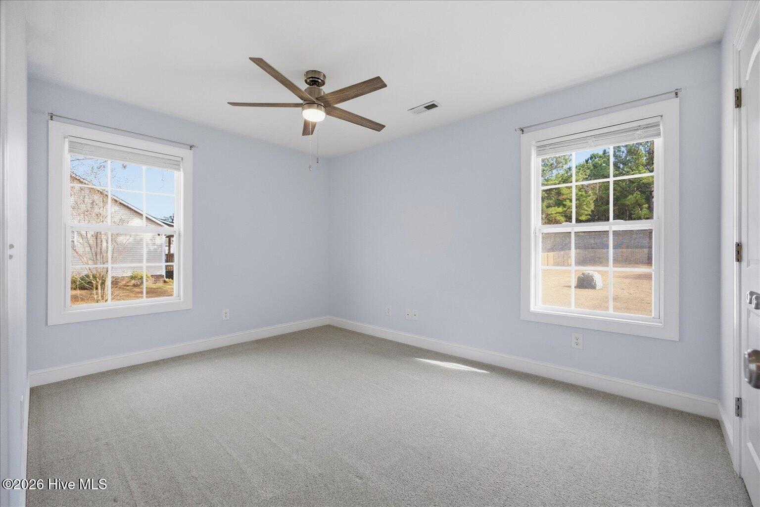 100557907 | Photo 24