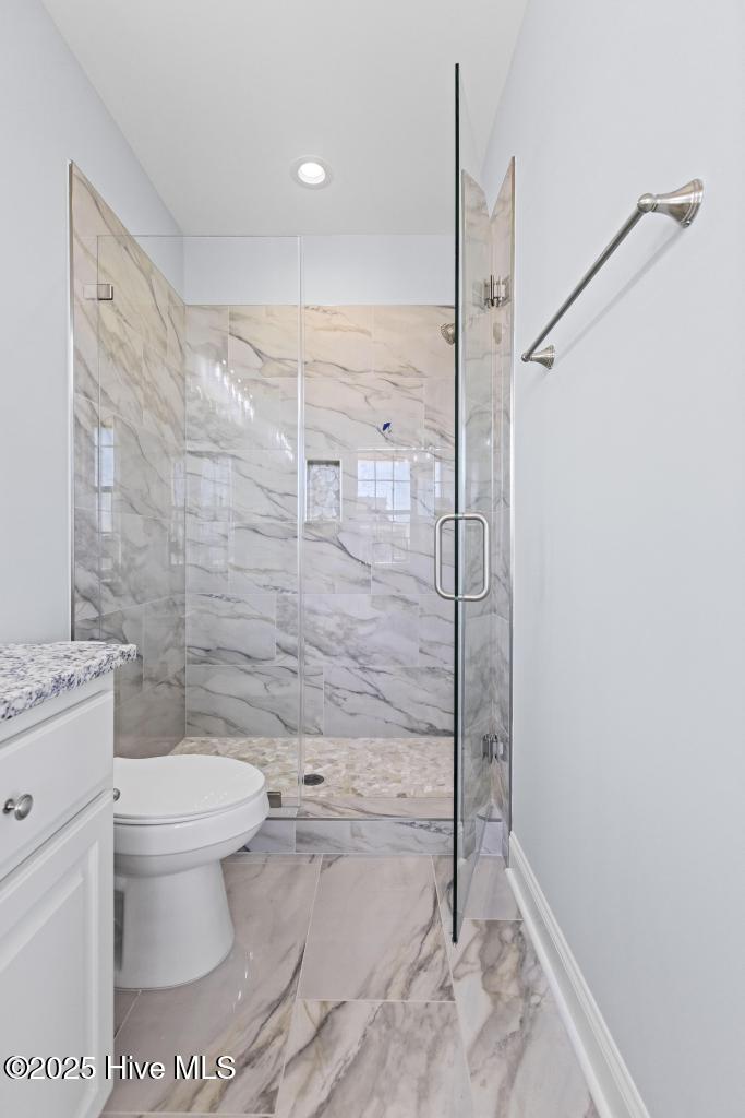 100535479 | Photo 25