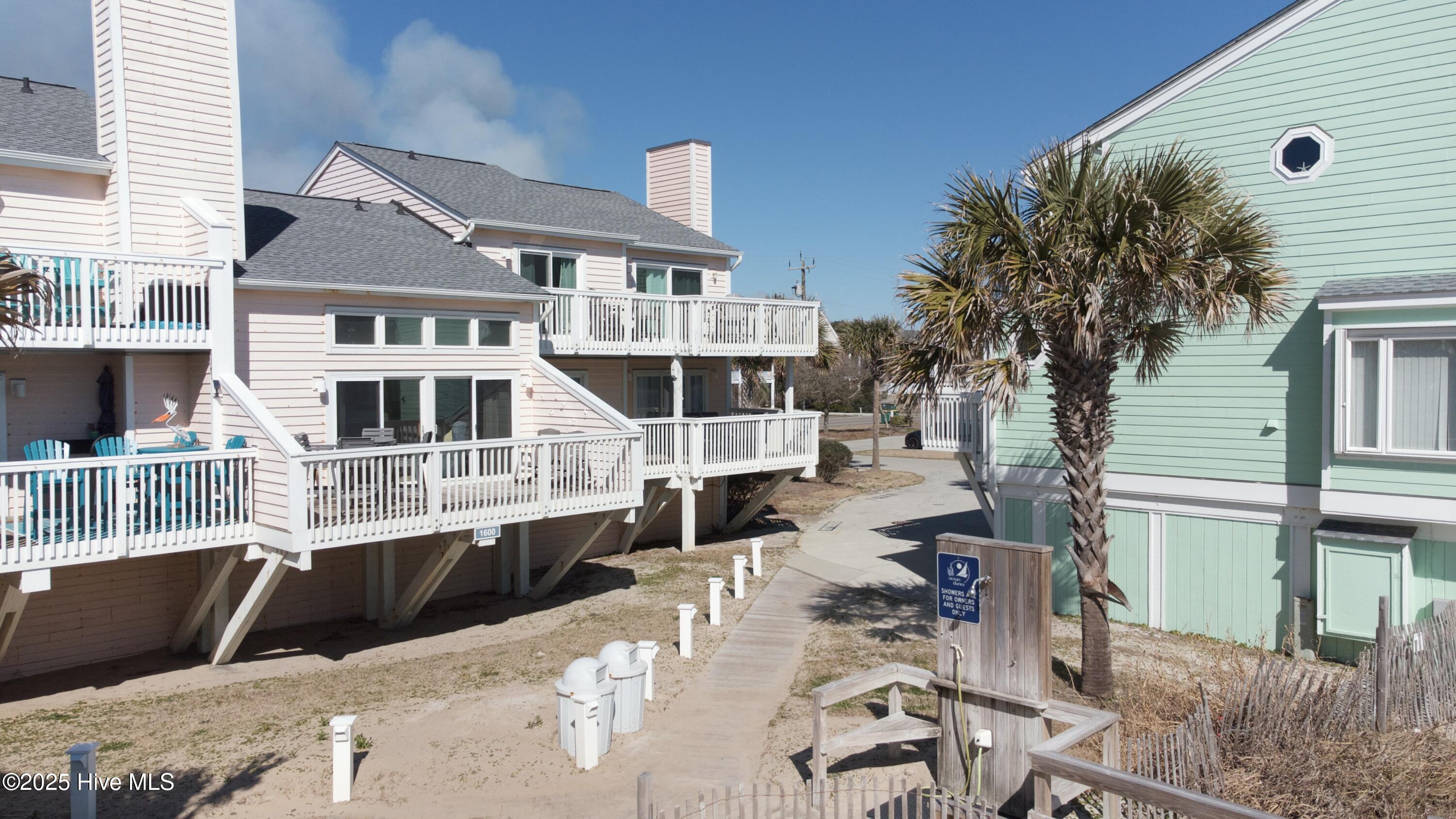 100492295 | Photo 39