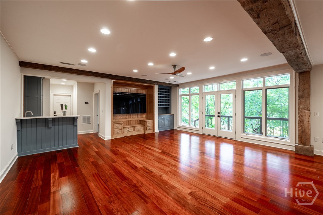 38 River Shoals Drive
