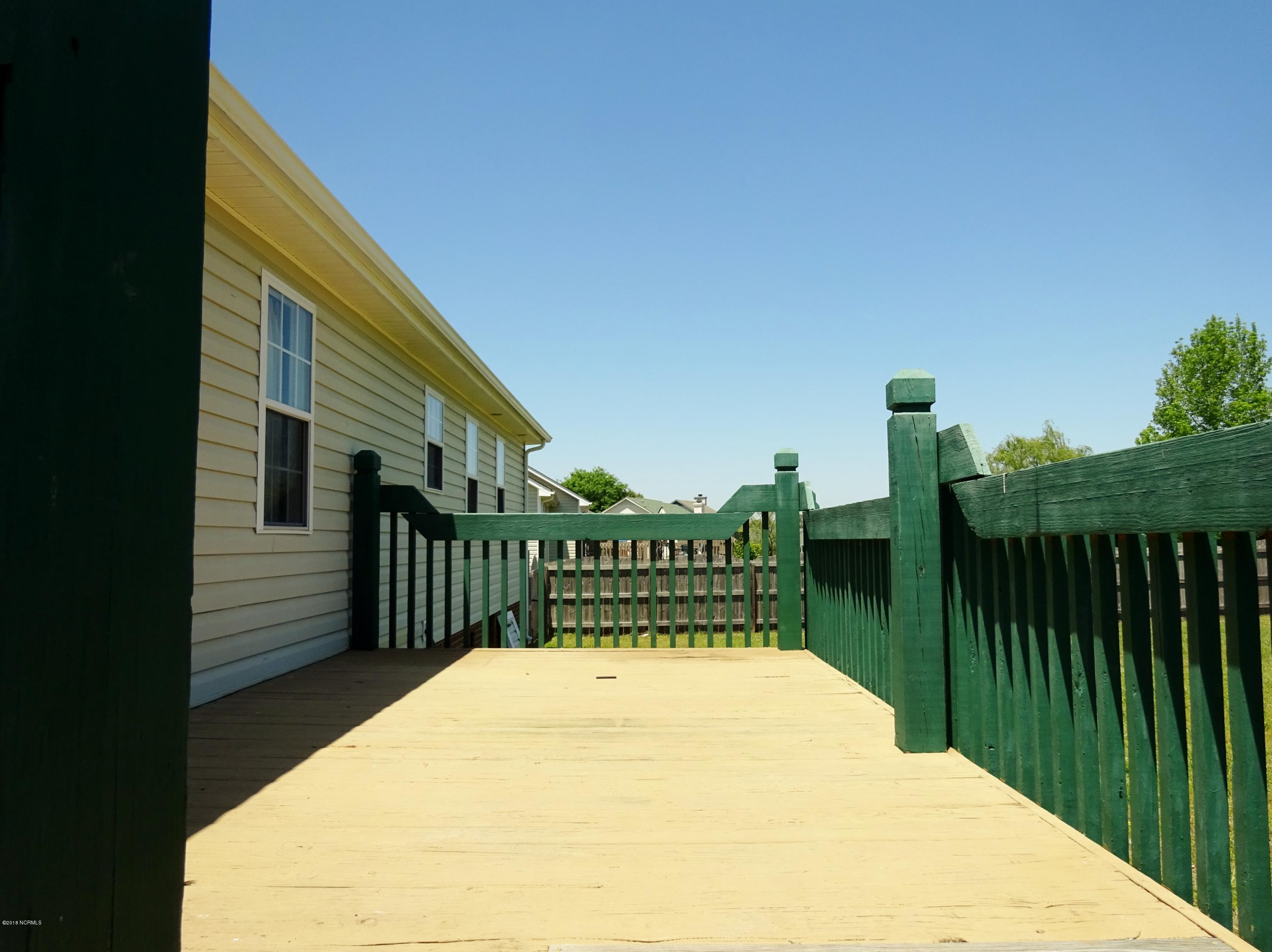 100555136 | Photo 27