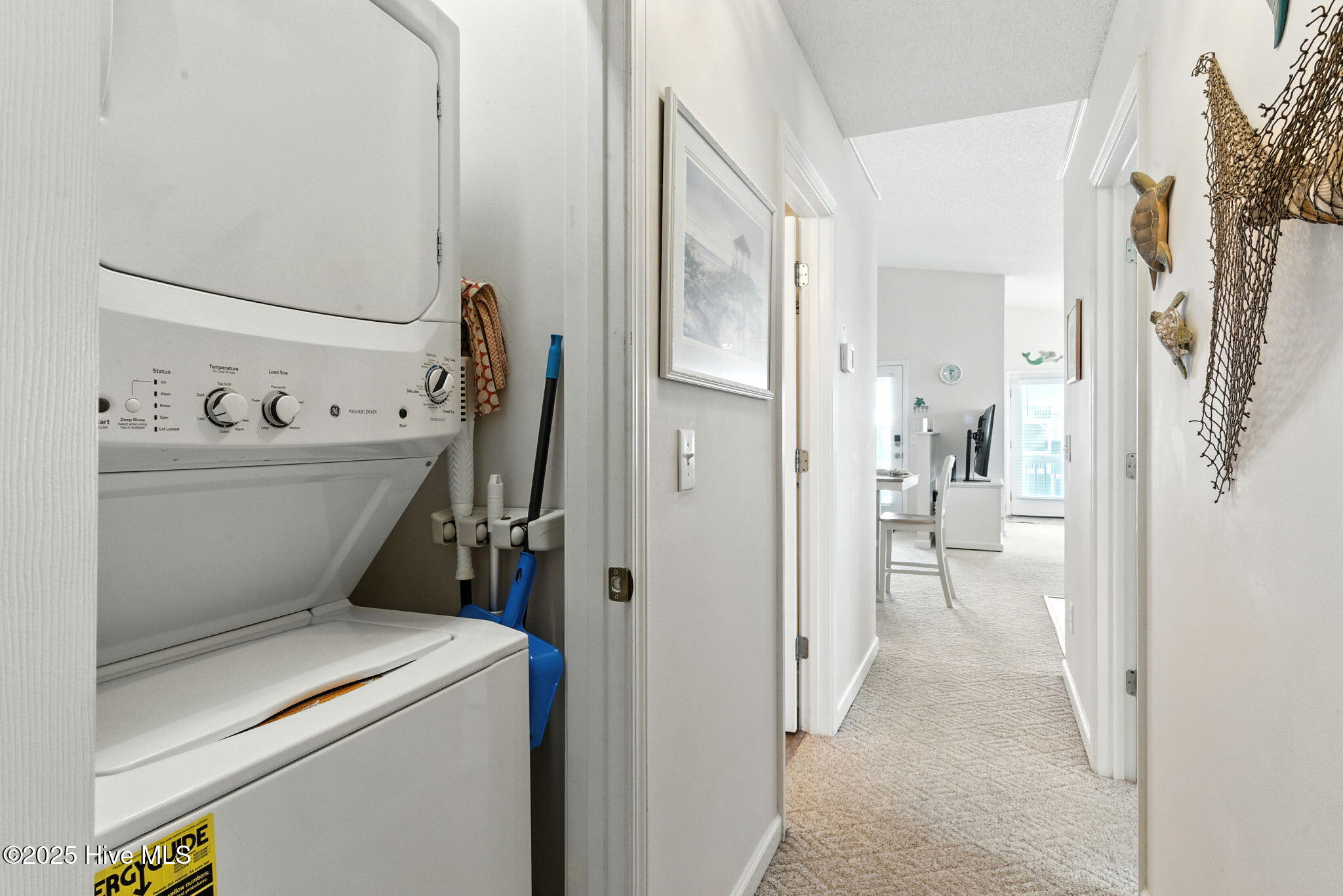 100526138 | Photo 31