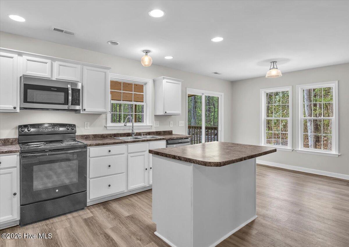 100565952 | Photo 14