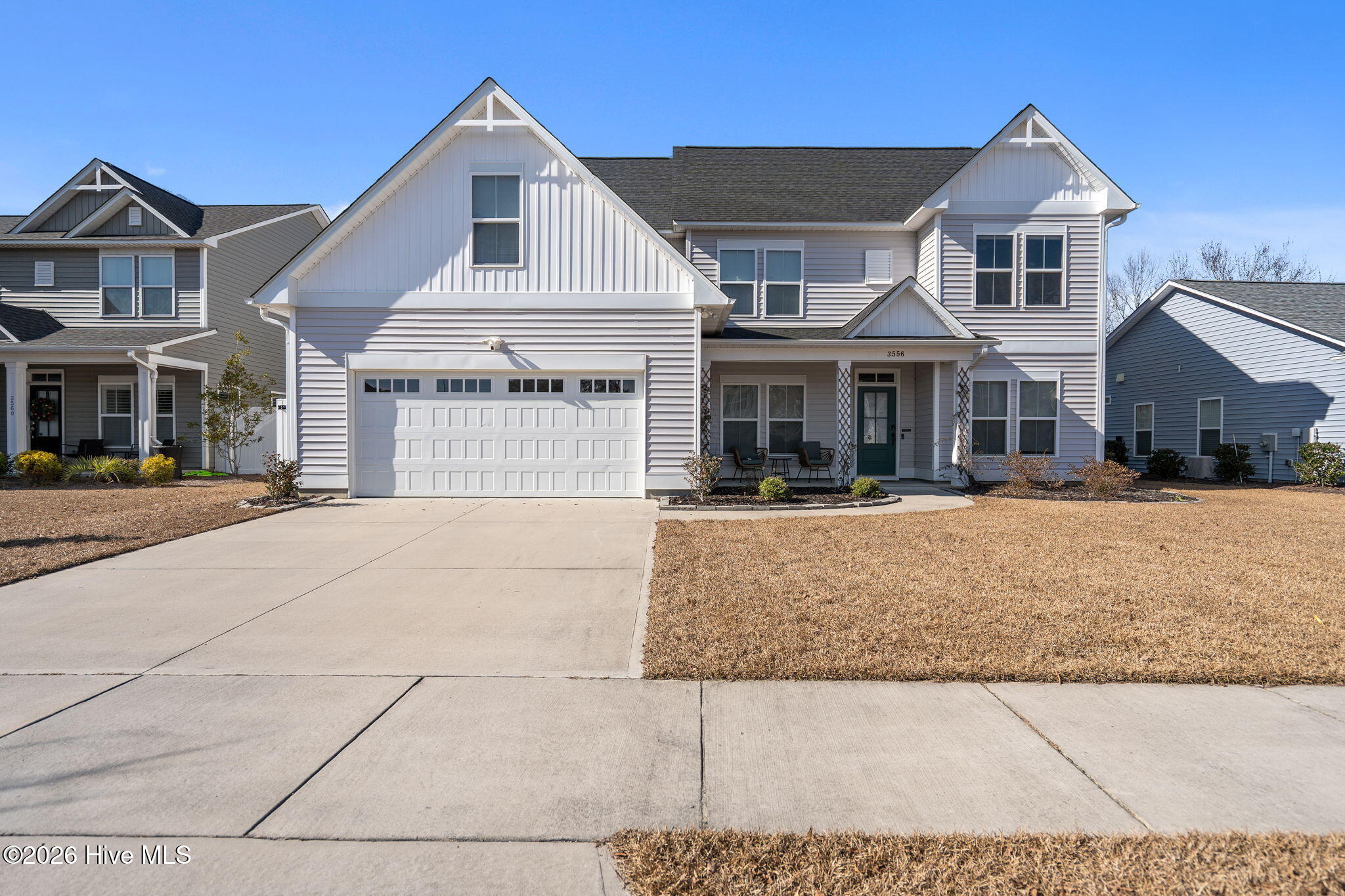 100549684 | Photo 40