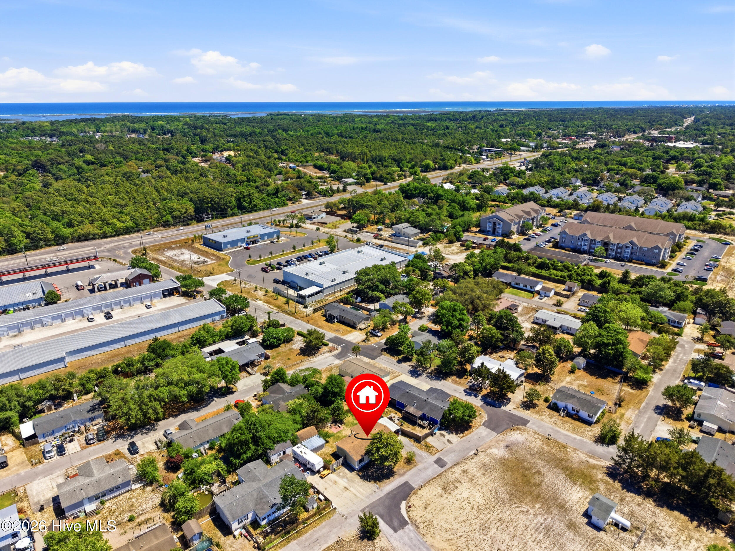 100569235 | Photo 32