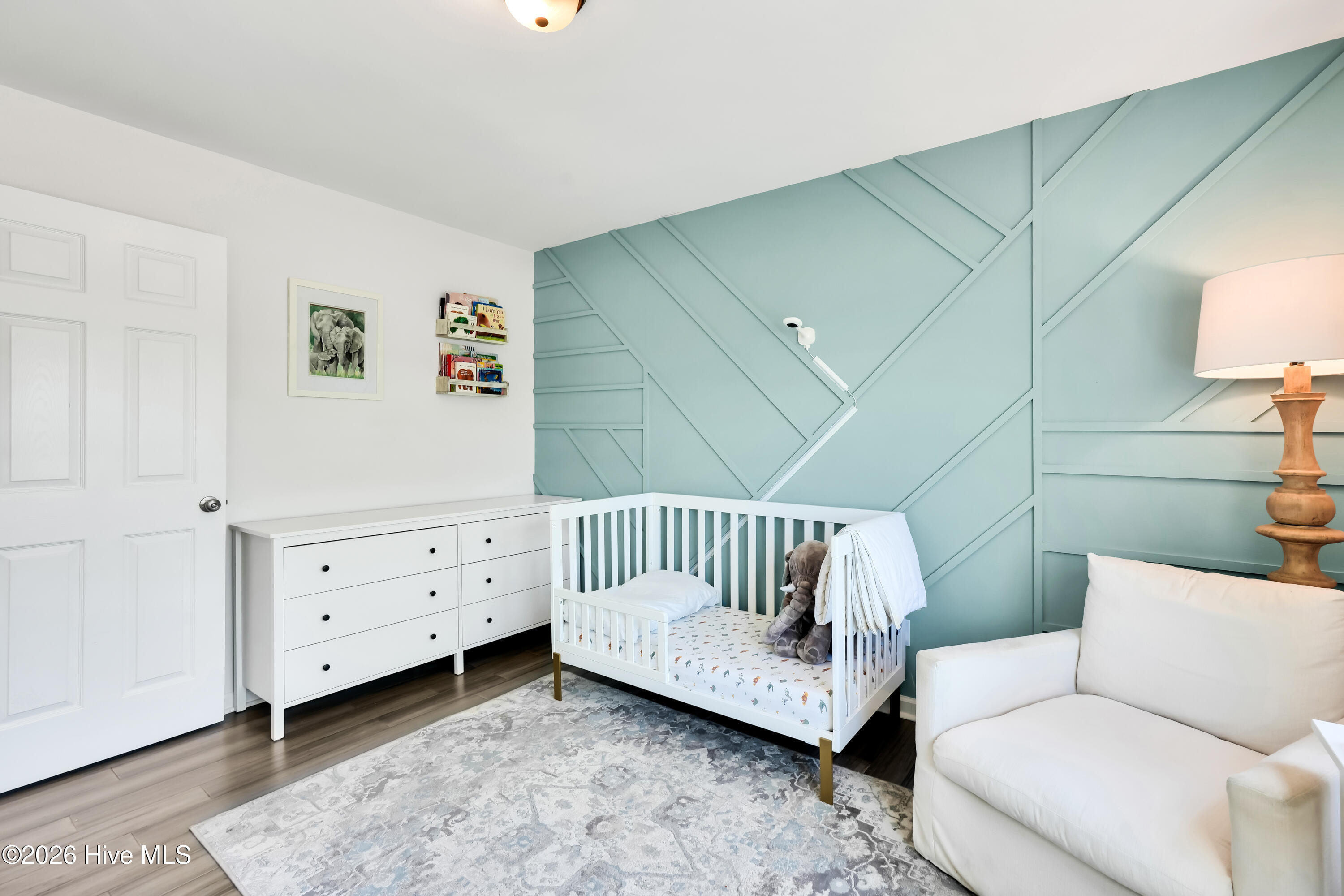 100567428 | Photo 18