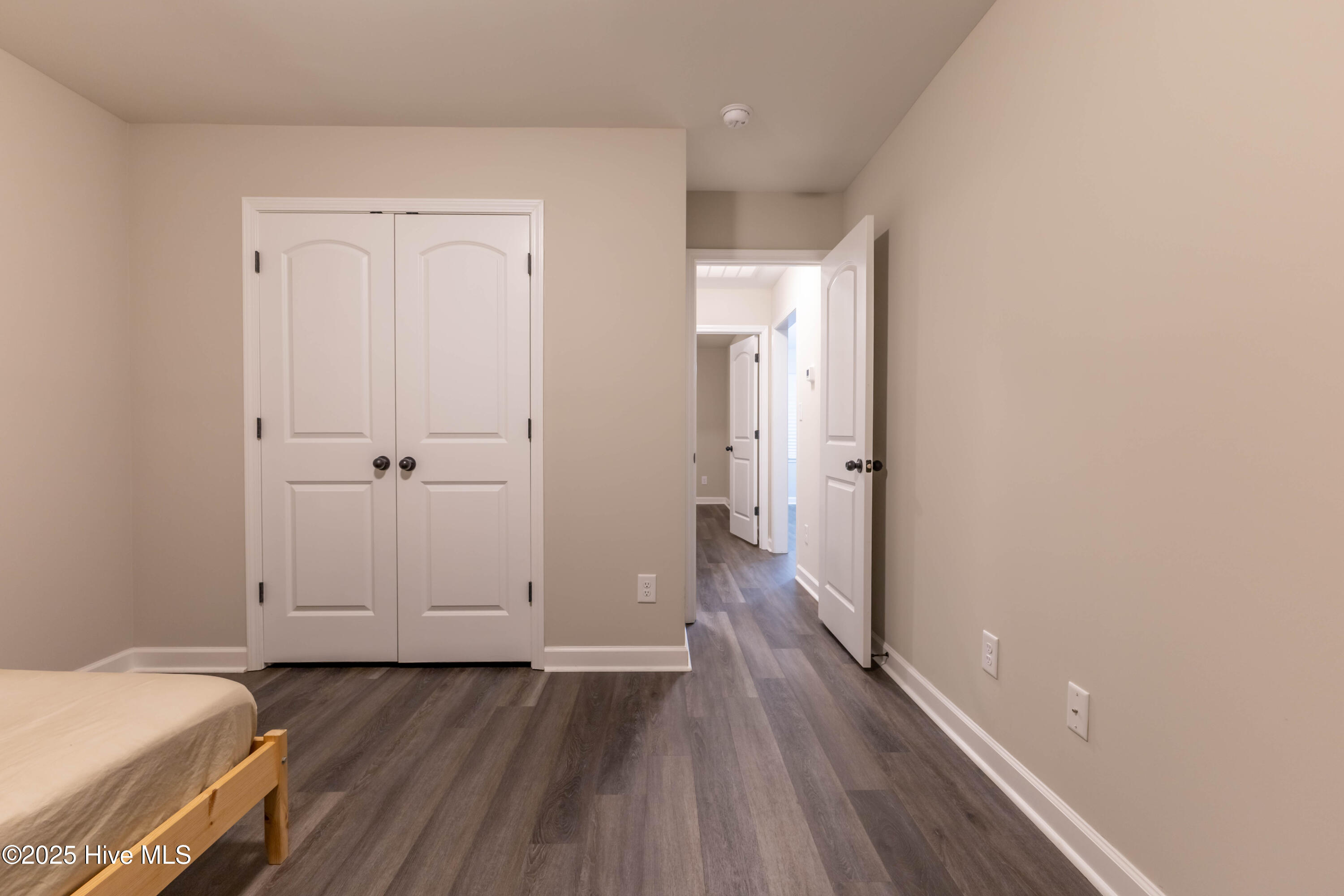 100545107 | Photo 23