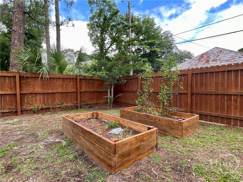 12 W 51st Street, Savannah, GA 31405 Listing Photo  13