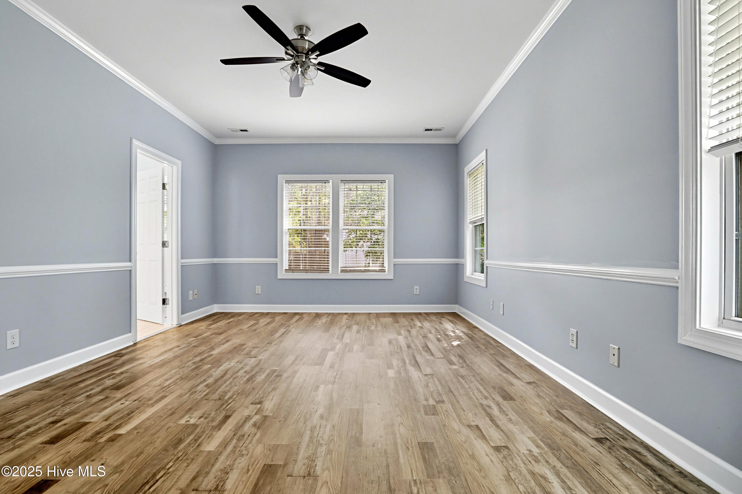 100529076 | Photo 26