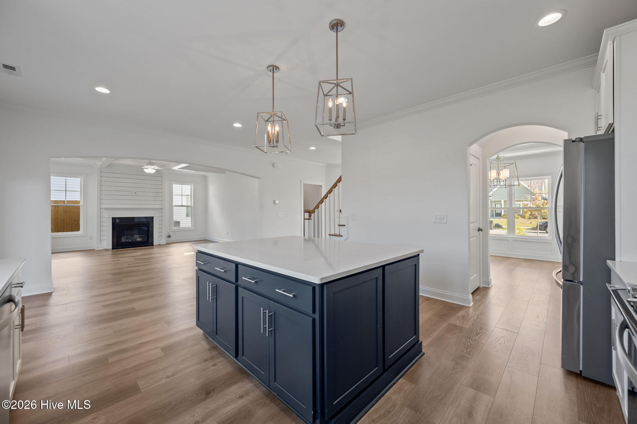 100567807 | Photo 11