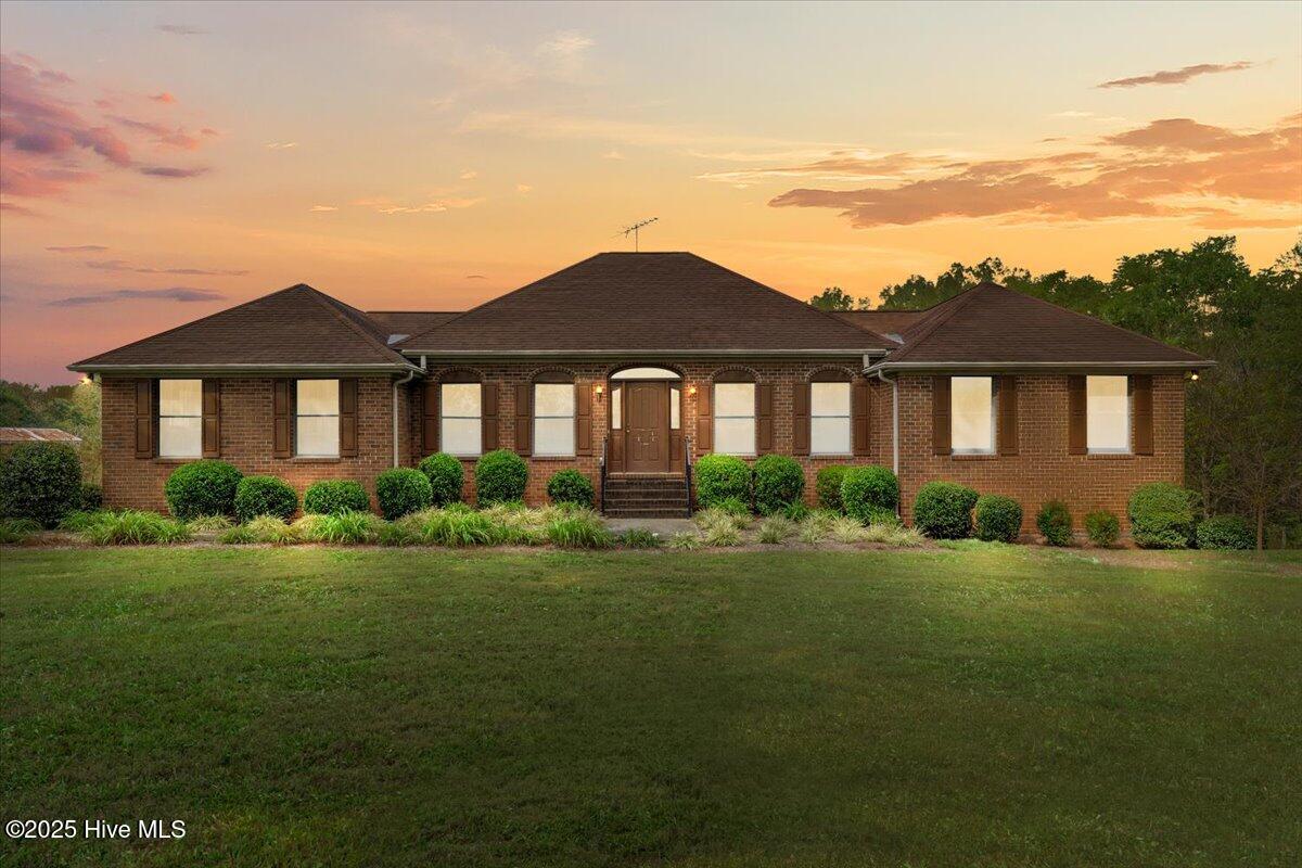 Homes for sale in Bear Creek, NC | 6464 Bonlee Bennett Rd, Bear Creek, NC 27207 | MLS# 100537512