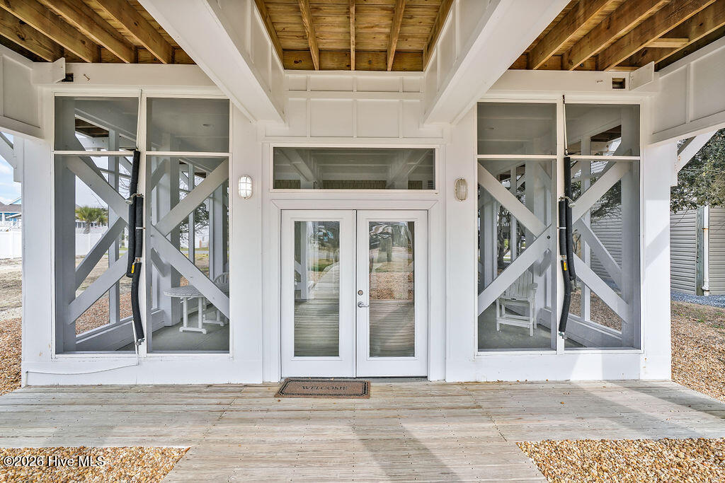 100564545 | Photo 108