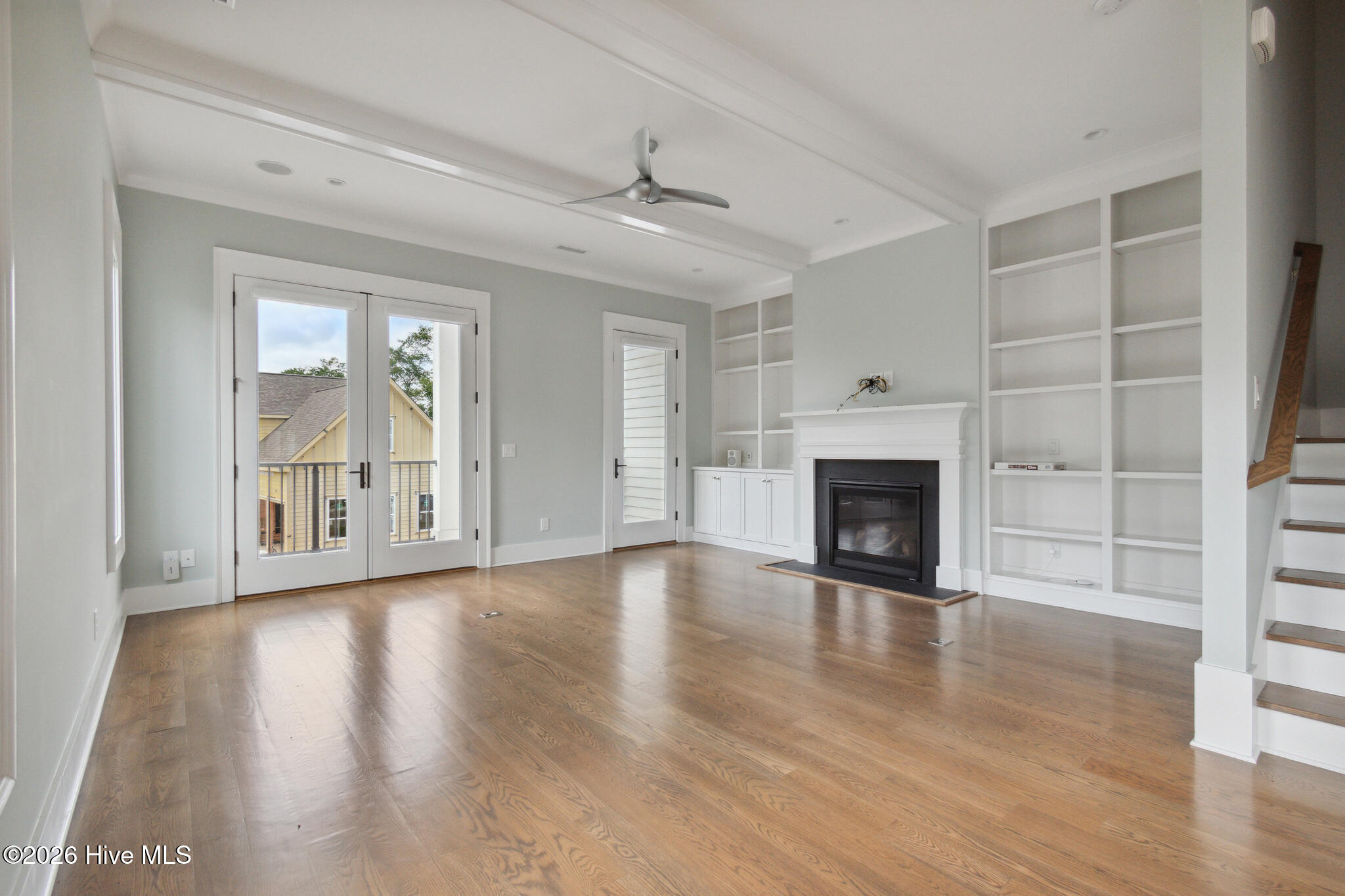 100567554 | Photo 13