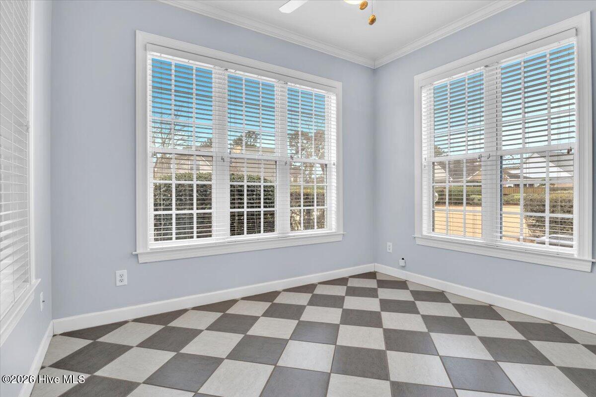 100547572 | Photo 25