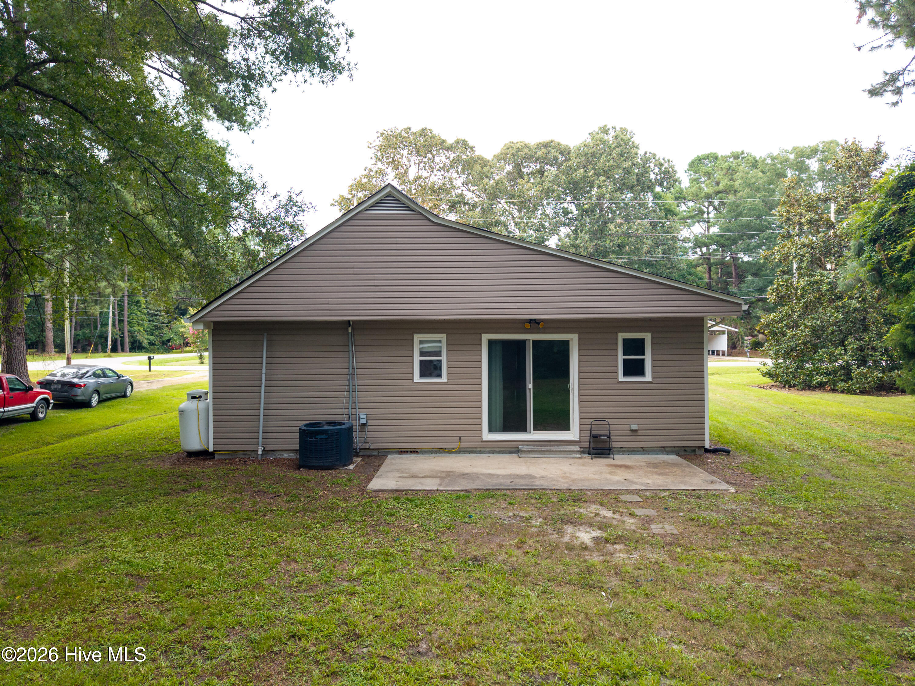 Exterior photo of 1815 W Main Ext, Elizabeth City, NC 27909. MLS: 100593613