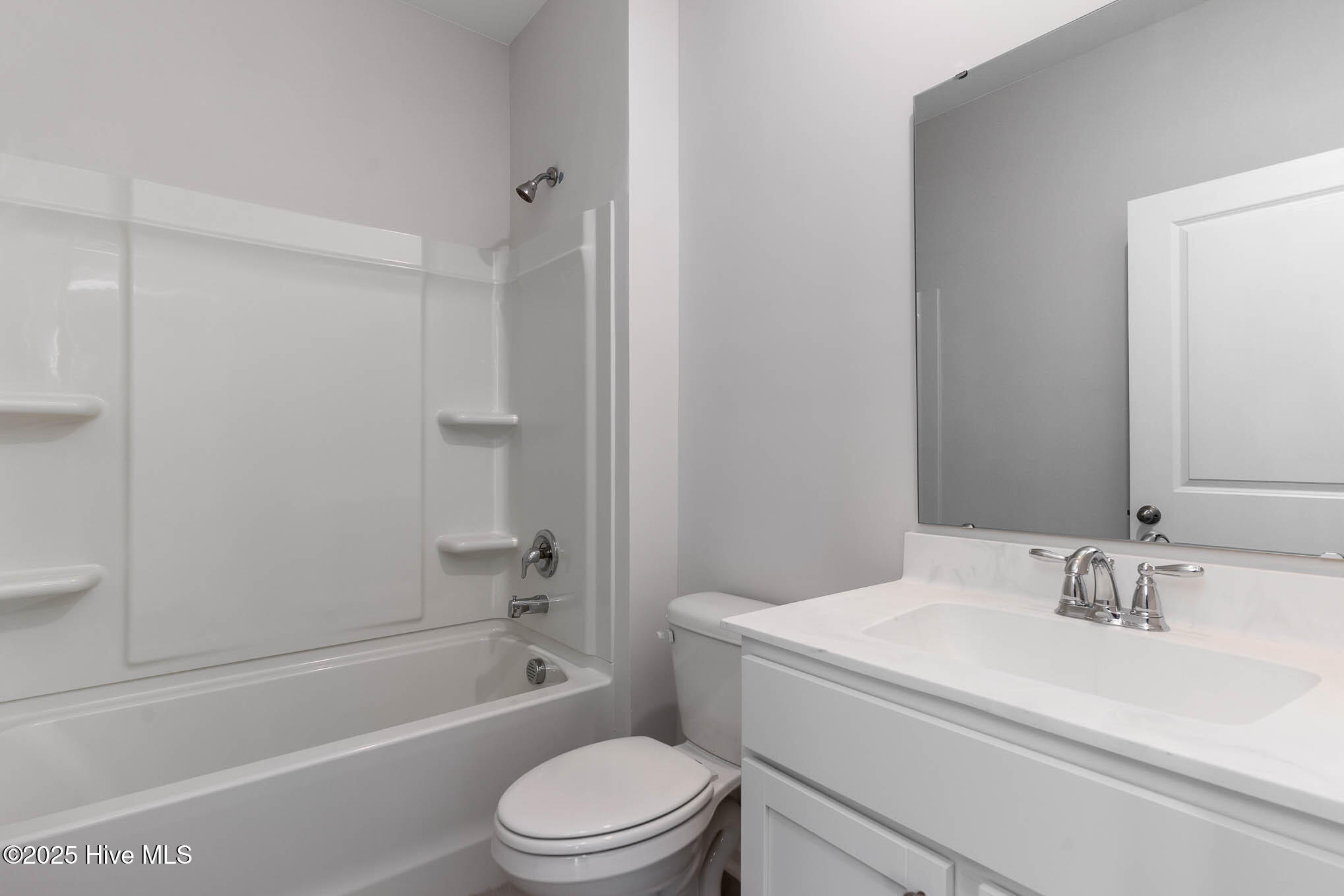 100550213 | Photo 18