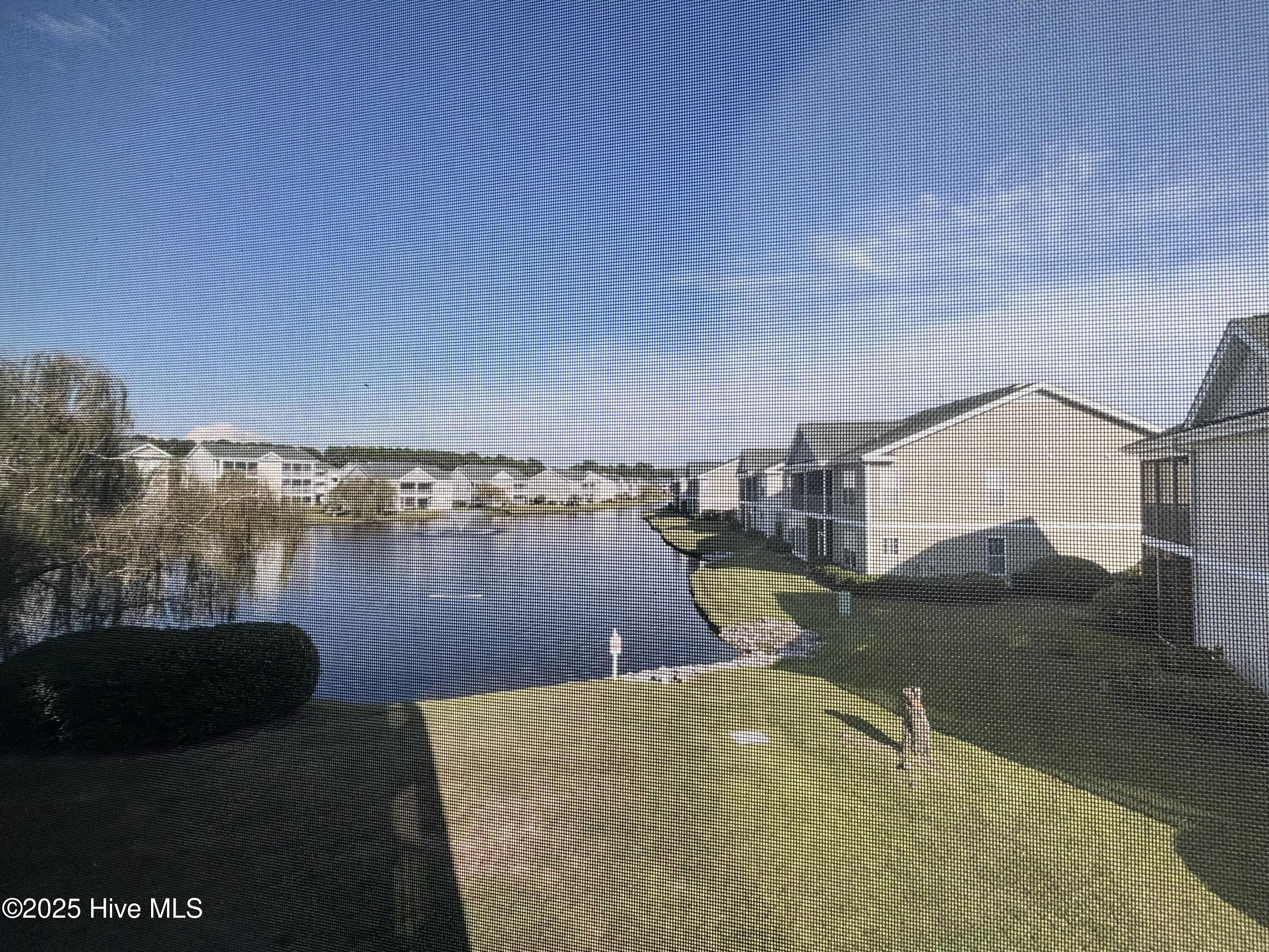 100520456 | Photo 26