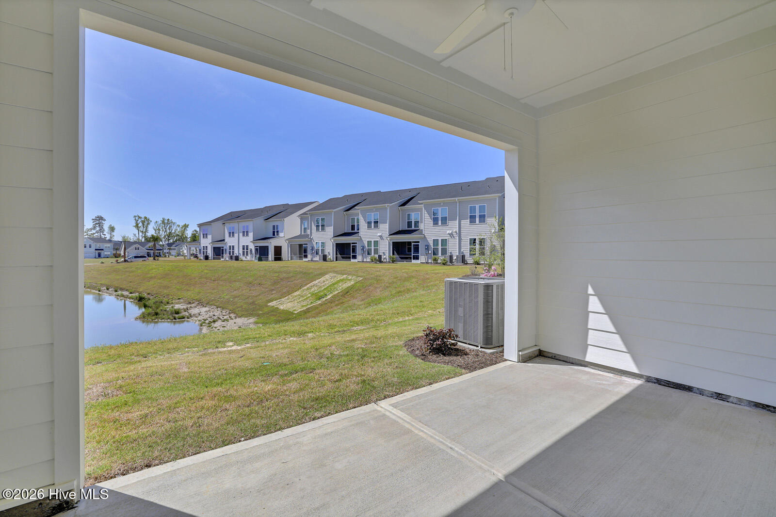 100538172 | Photo 27