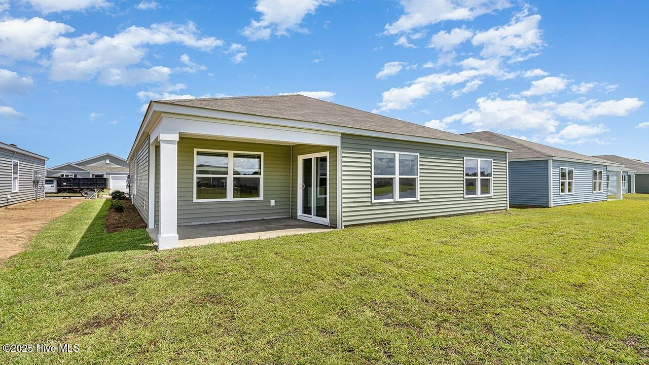 100558921 | Photo 21