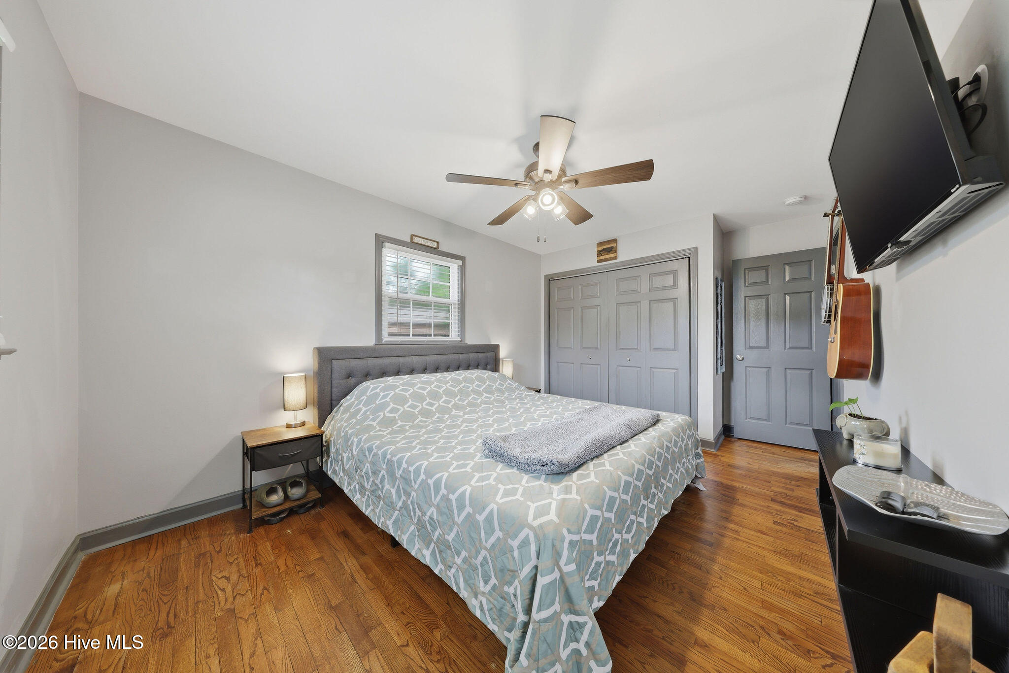 100570539 | Photo 21