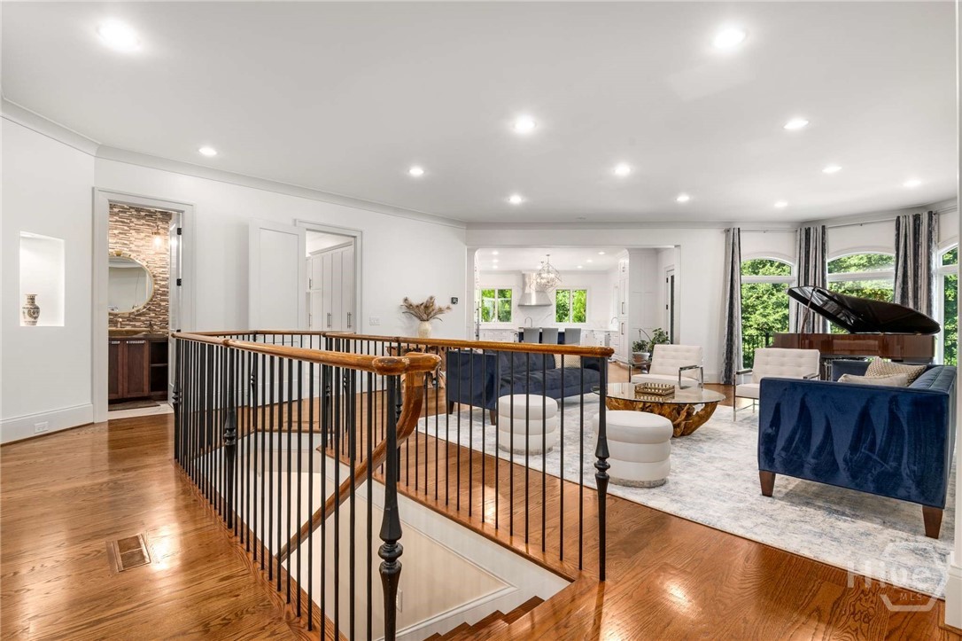 Open rail staircase to Terrace level