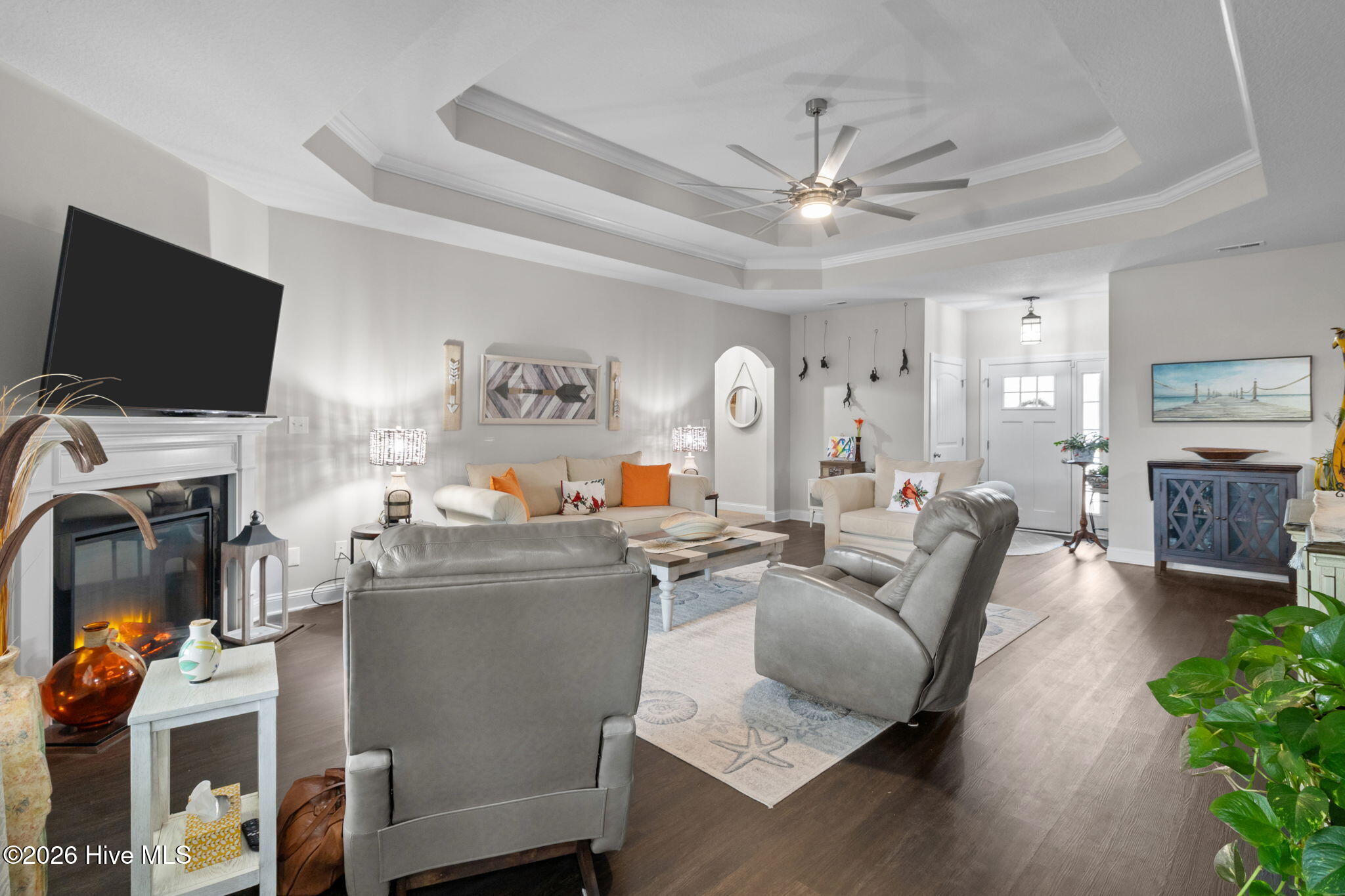 100560055 | Photo 13