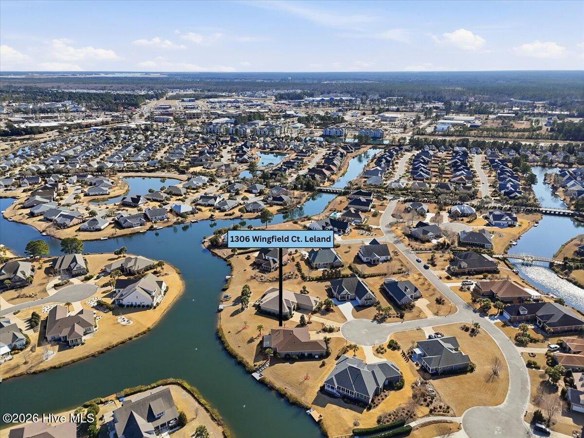 100553917 | Photo 94