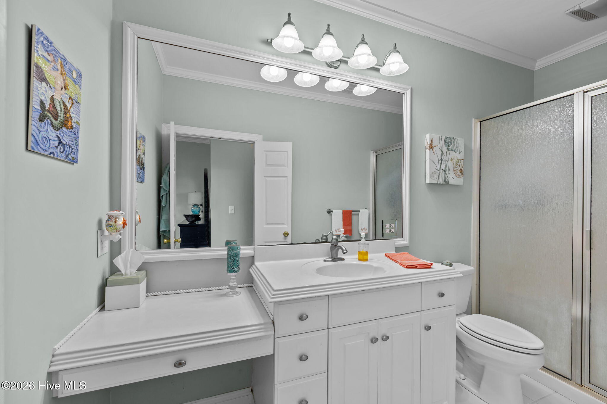 100555353 | Photo 48