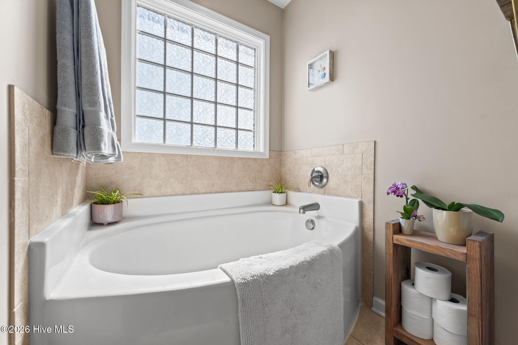 100557328 | Photo 31