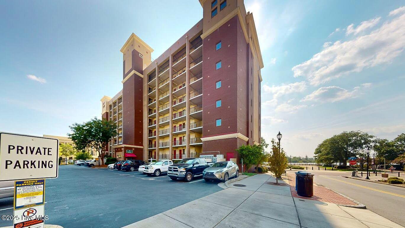 100537311 | Photo 18