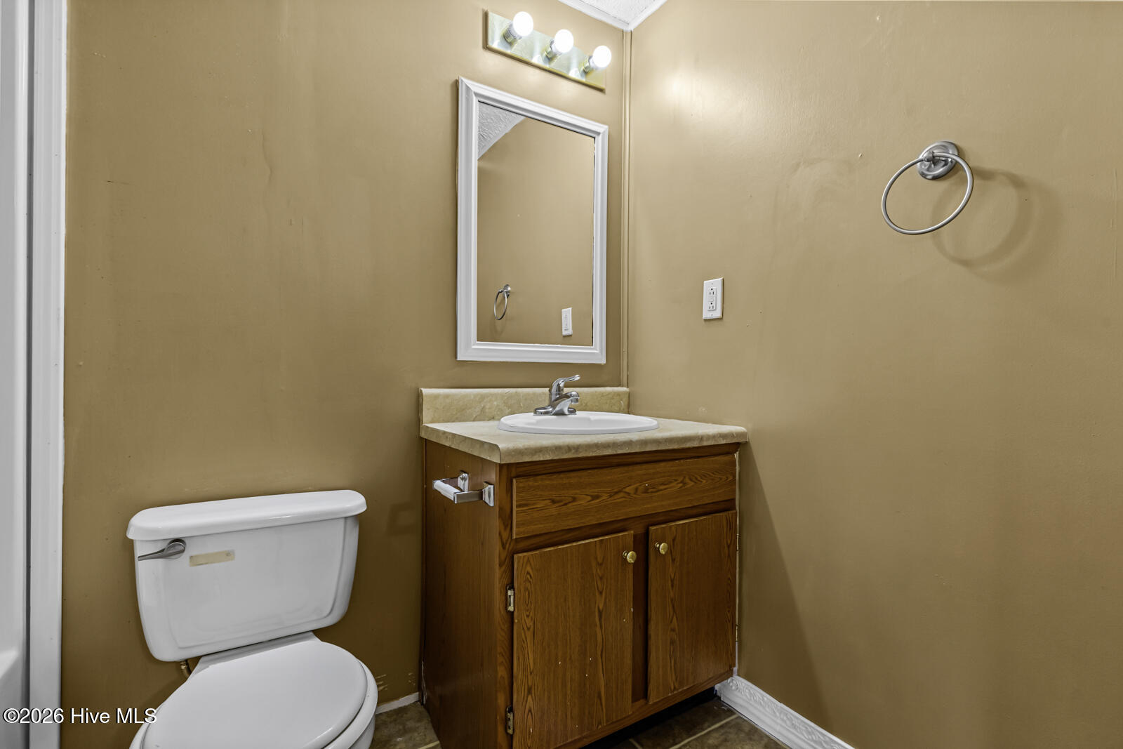 100556050 | Photo 28