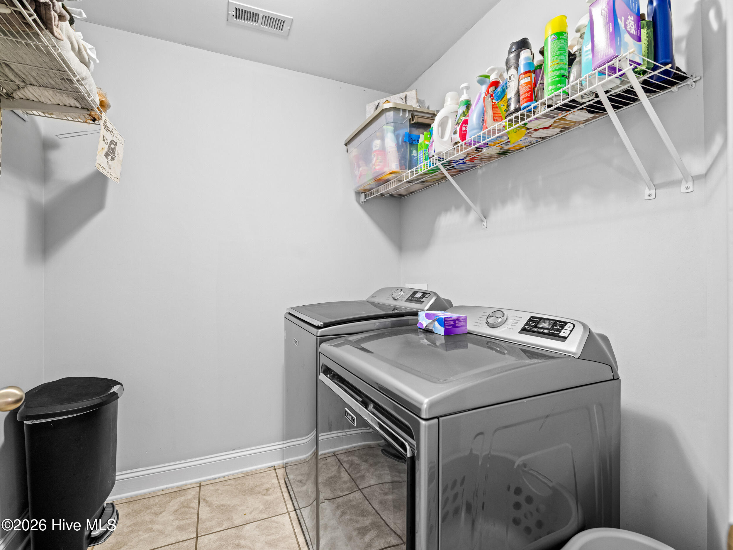 100566997 | Photo 39