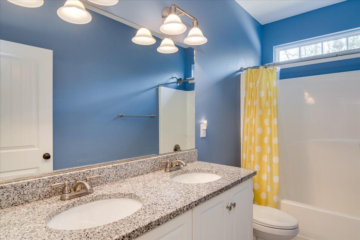 245 Oakbrook Drive