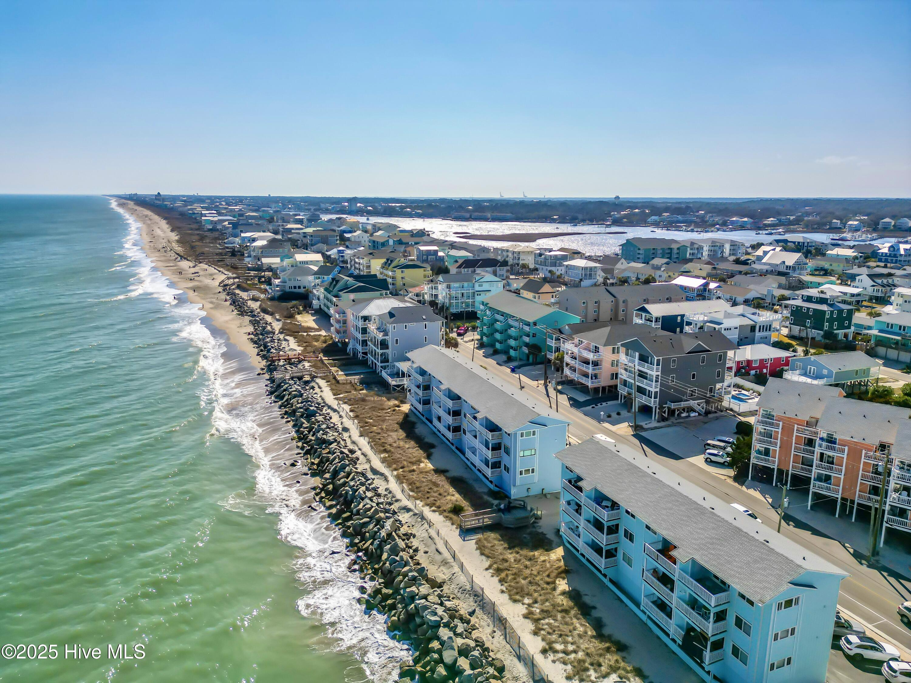 100497647 | Photo 32