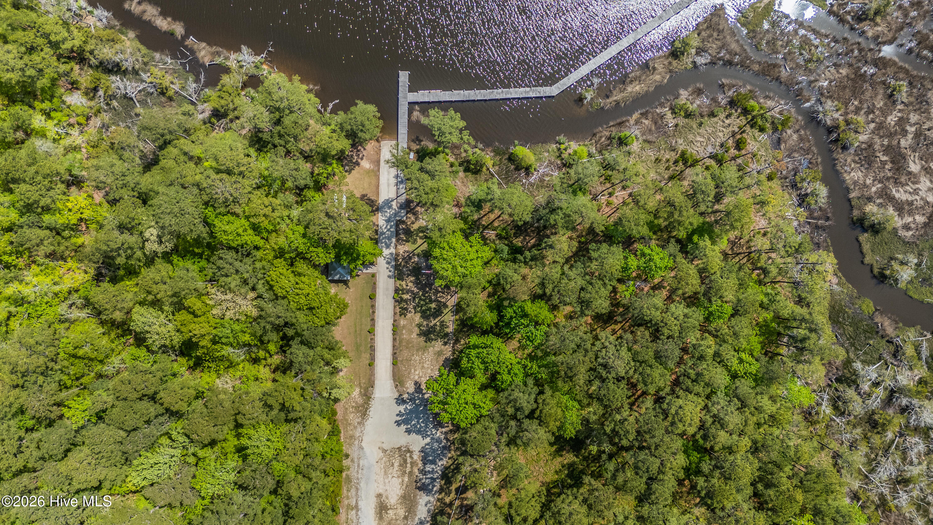 100569333 | Photo 20