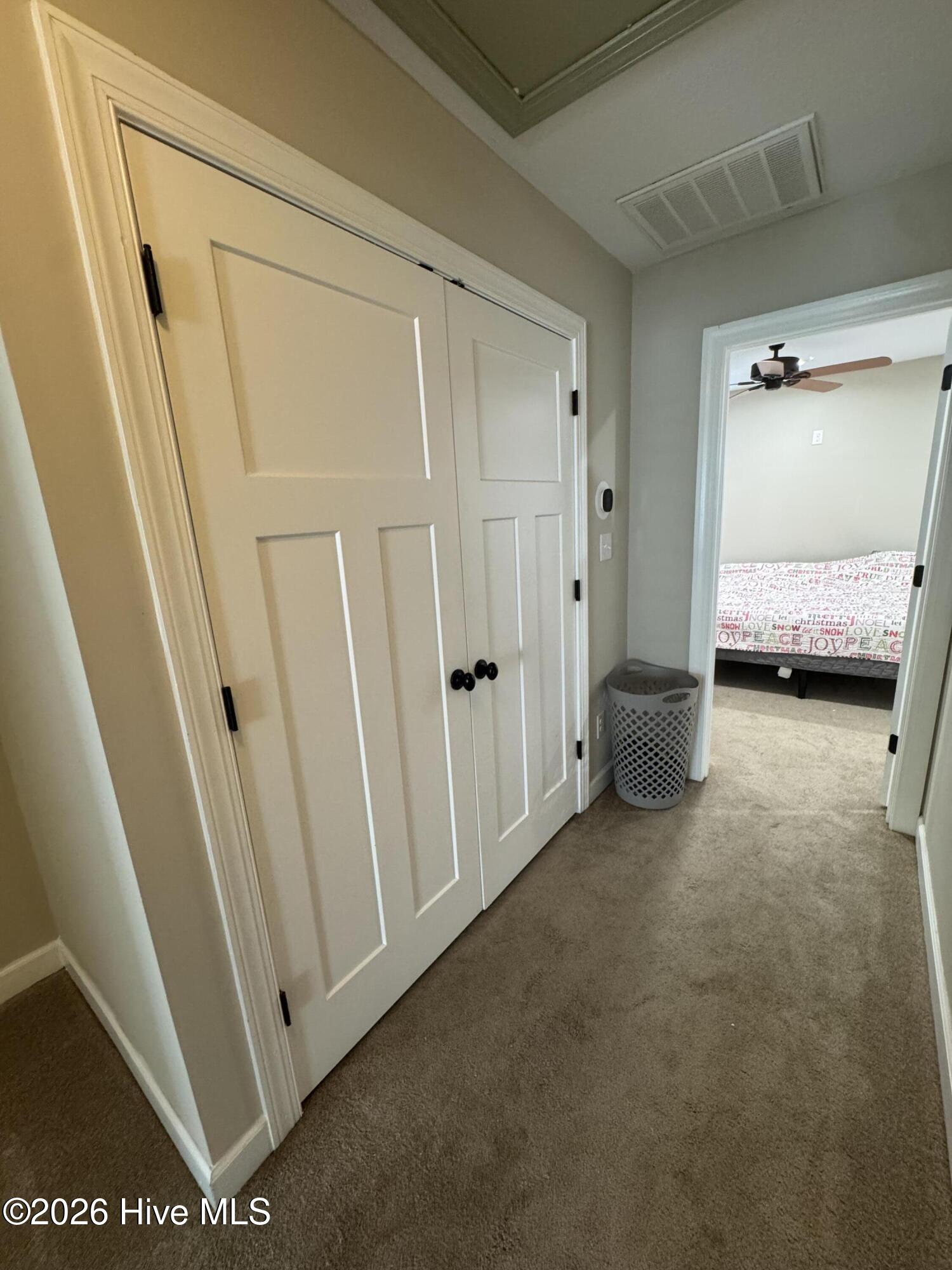 100566415 | Photo 17