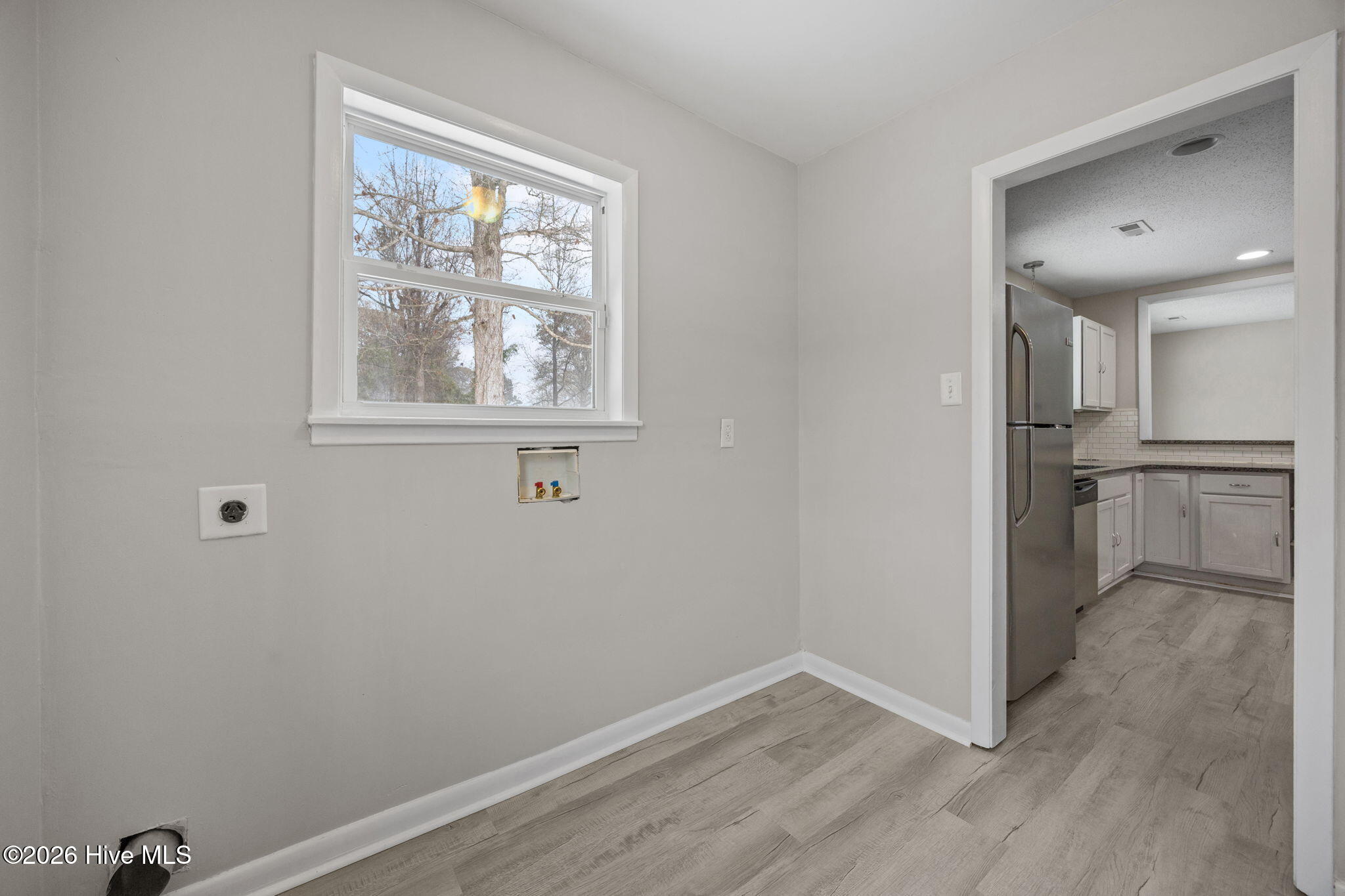 100552906 | Photo 26