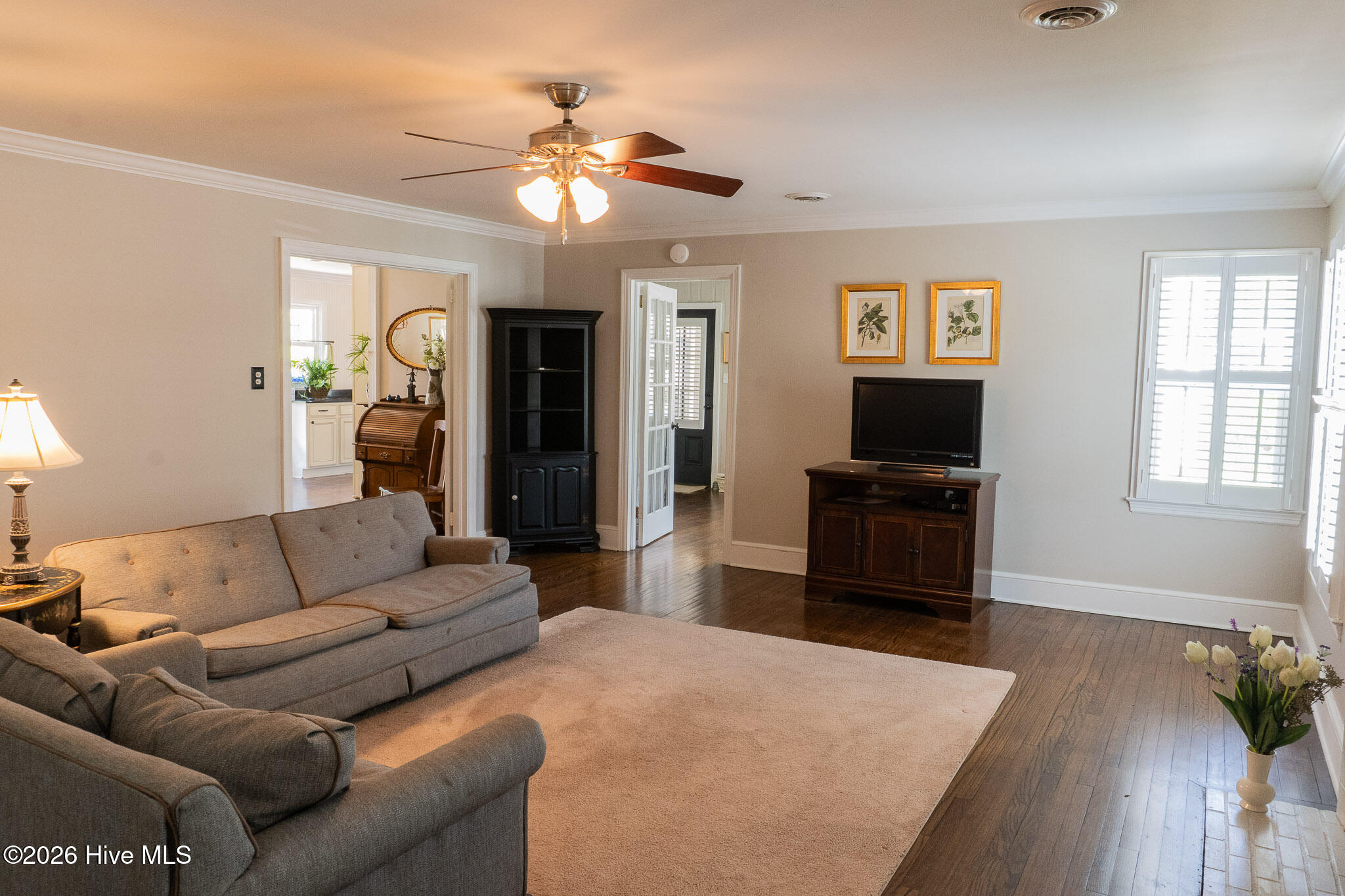 100567378 | Photo 17