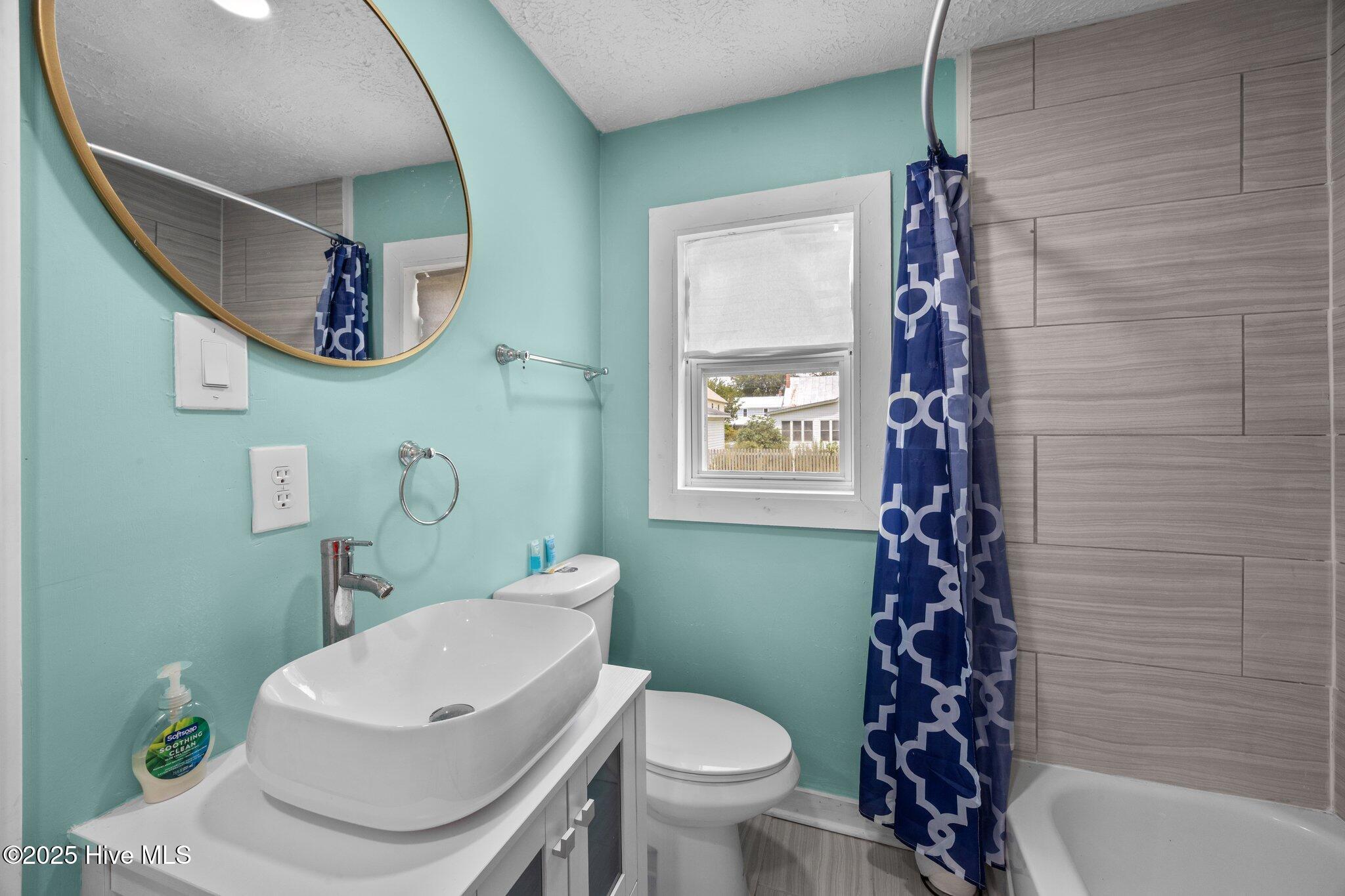 509 Academy Street, Oriental, NC, 28571