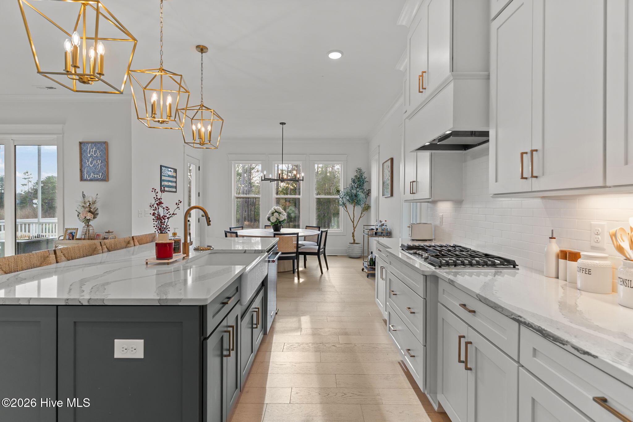 100552247 | Photo 10