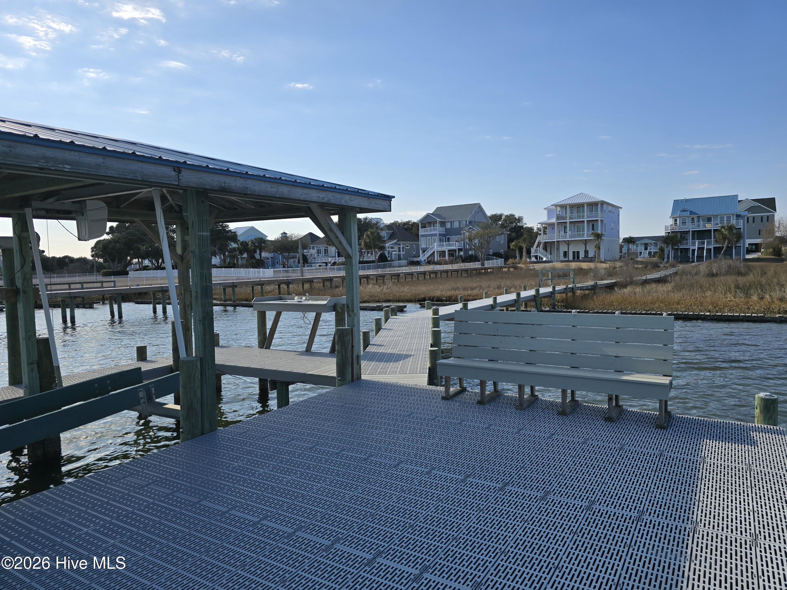 100553639 | Photo 26