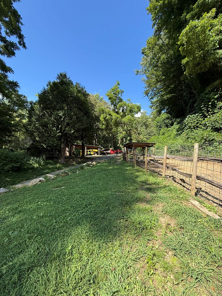 Homes for sale in Andrews, NC | 2555 Junaluska Rd, Andrews, NC 28901 | MLS# 98543429
