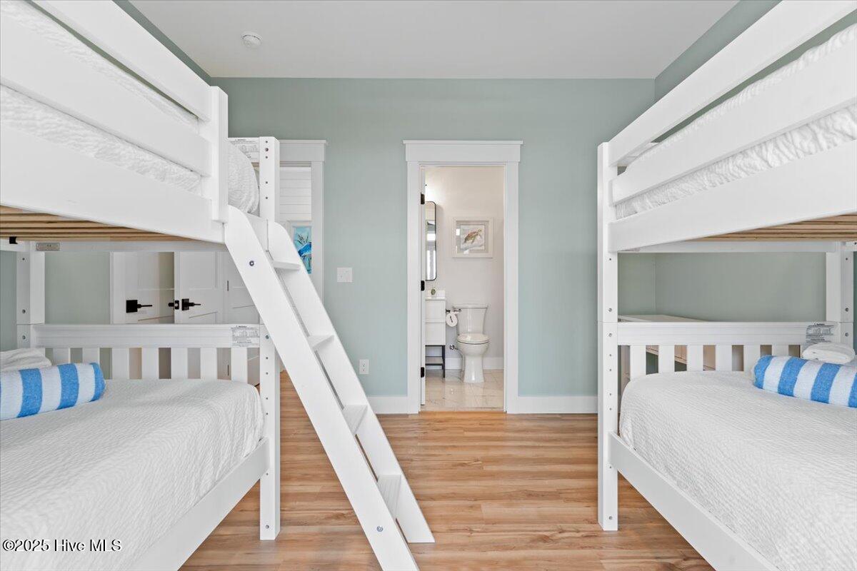 100526608 | Photo 23