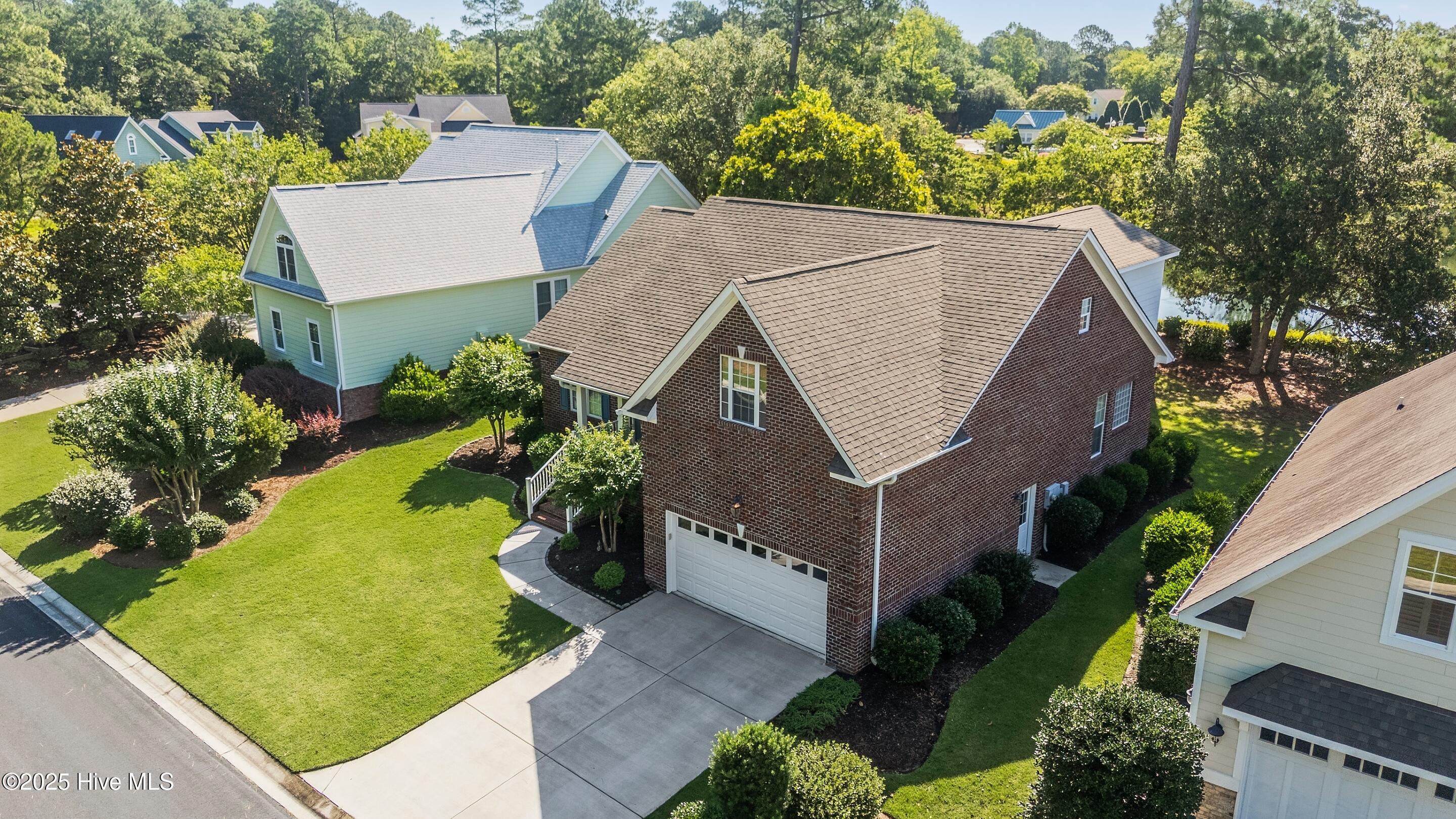 100514713 | Photo 67