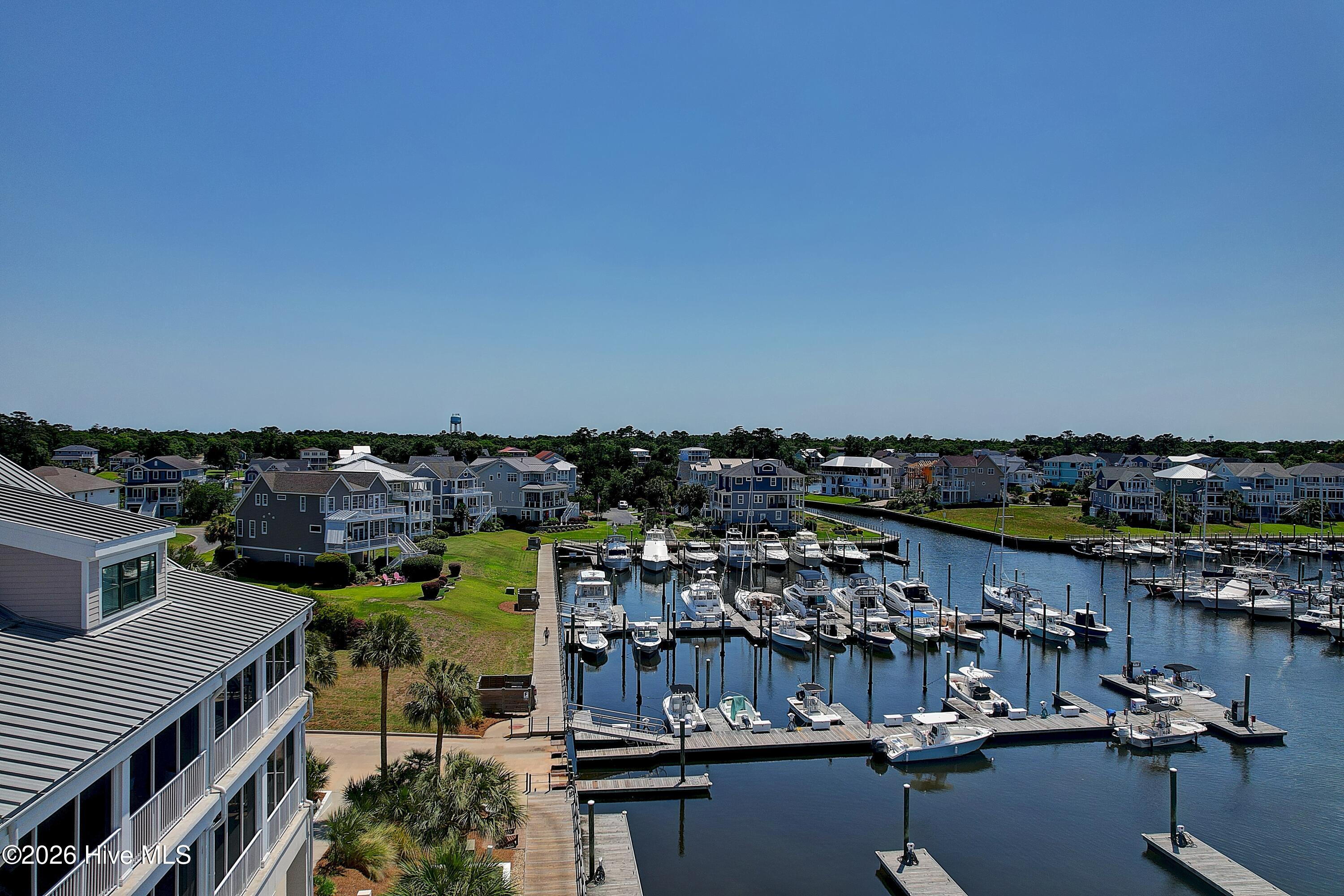 100566175 | Photo 33