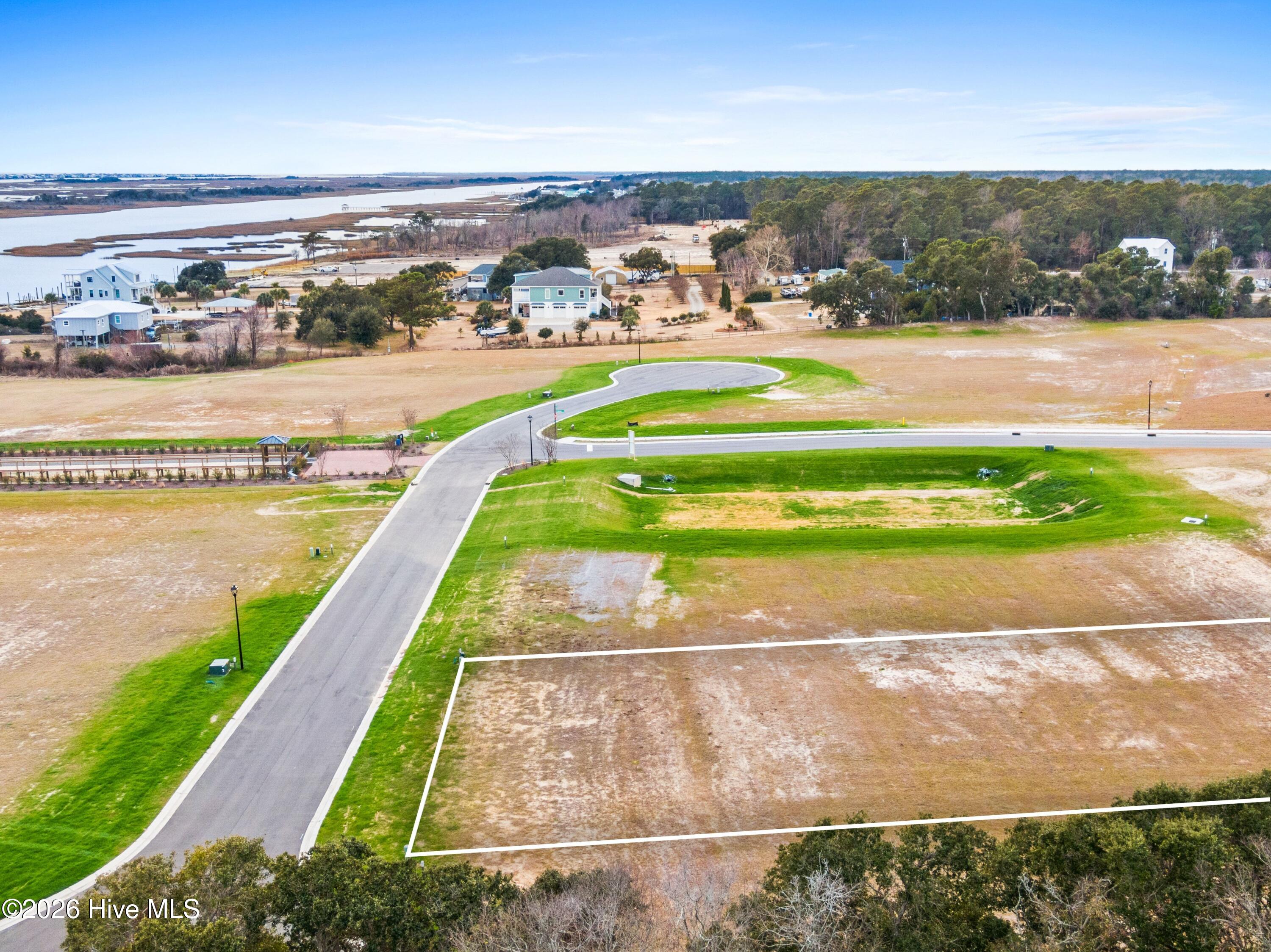 100553588 | Photo 11