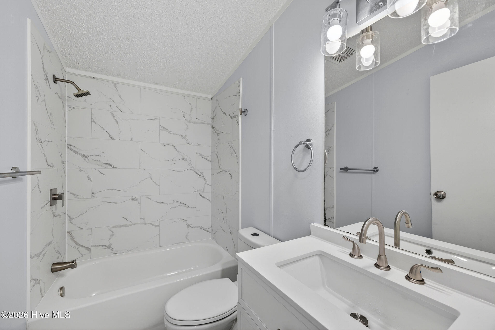 100556800 | Photo 20