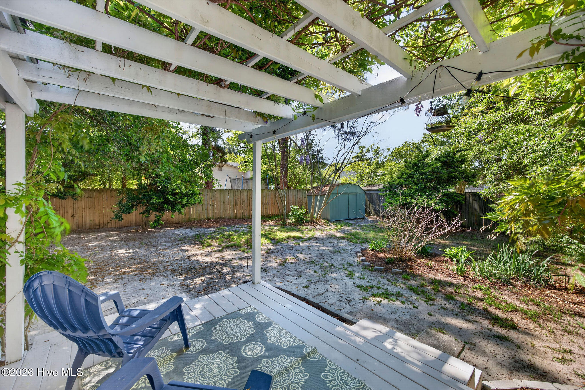 100567464 | Photo 30