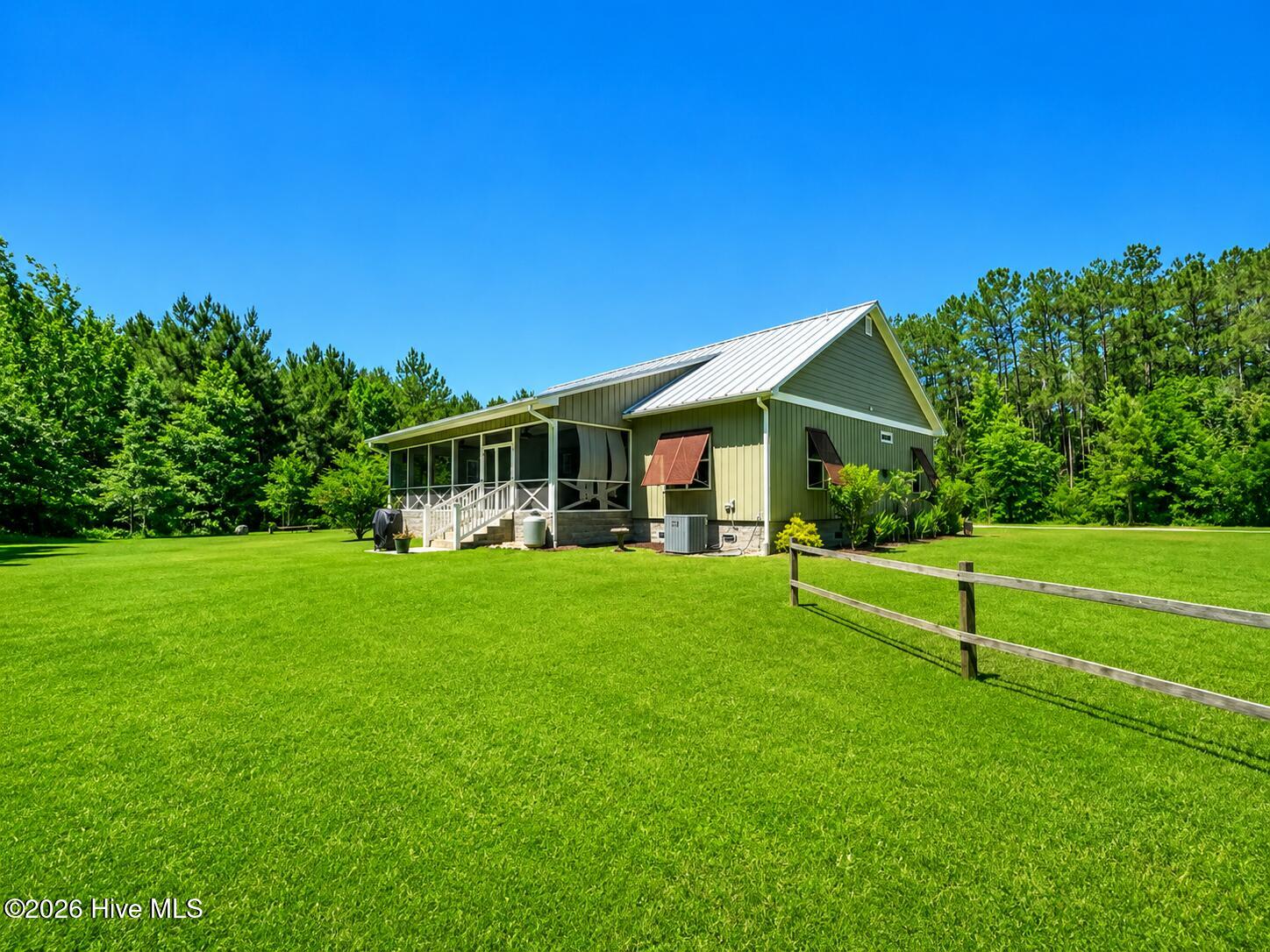 126 Charlie Road,Arapahoe