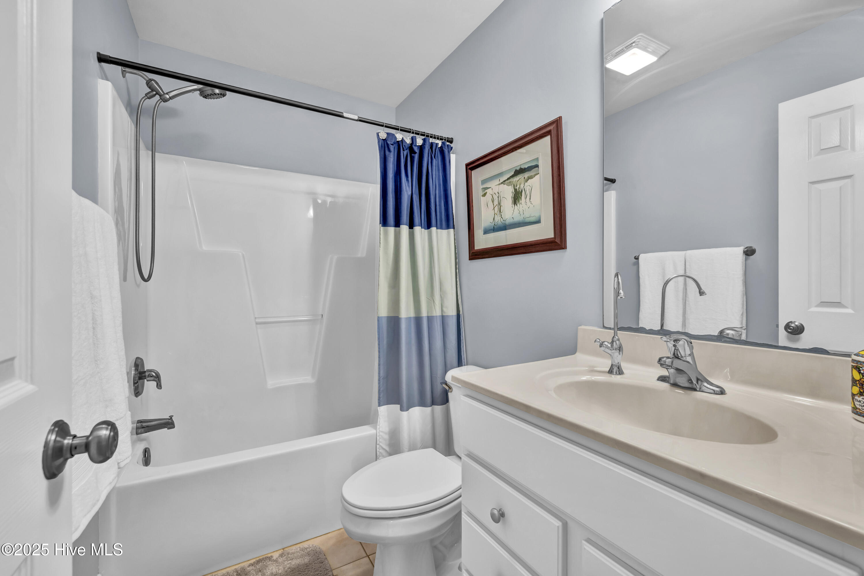 100533968 | Photo 34